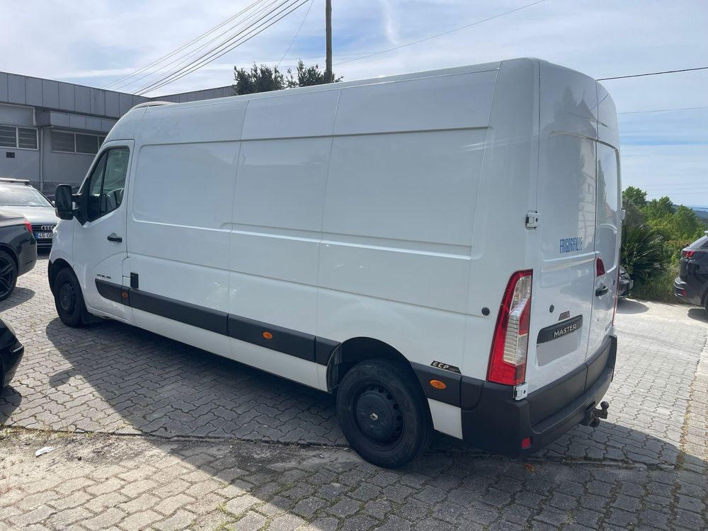 Renault Master 2.3 c/ câmara frigorifica