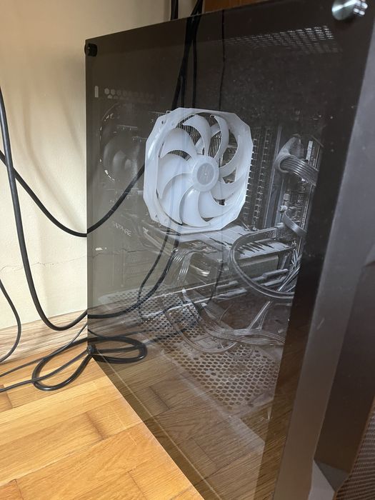 komputer do gier i5, rx 5700XT, 16gb, 1TB SSD, Win 11pro