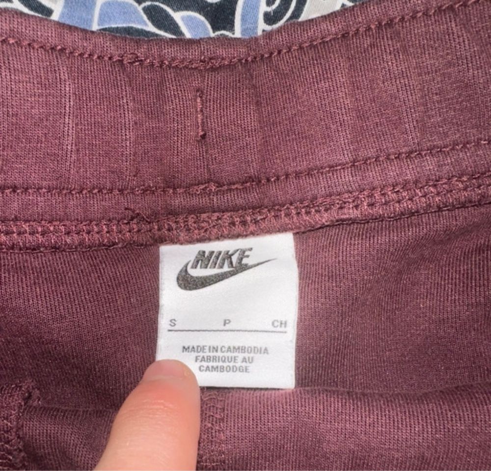 Dres Nike tech fleece