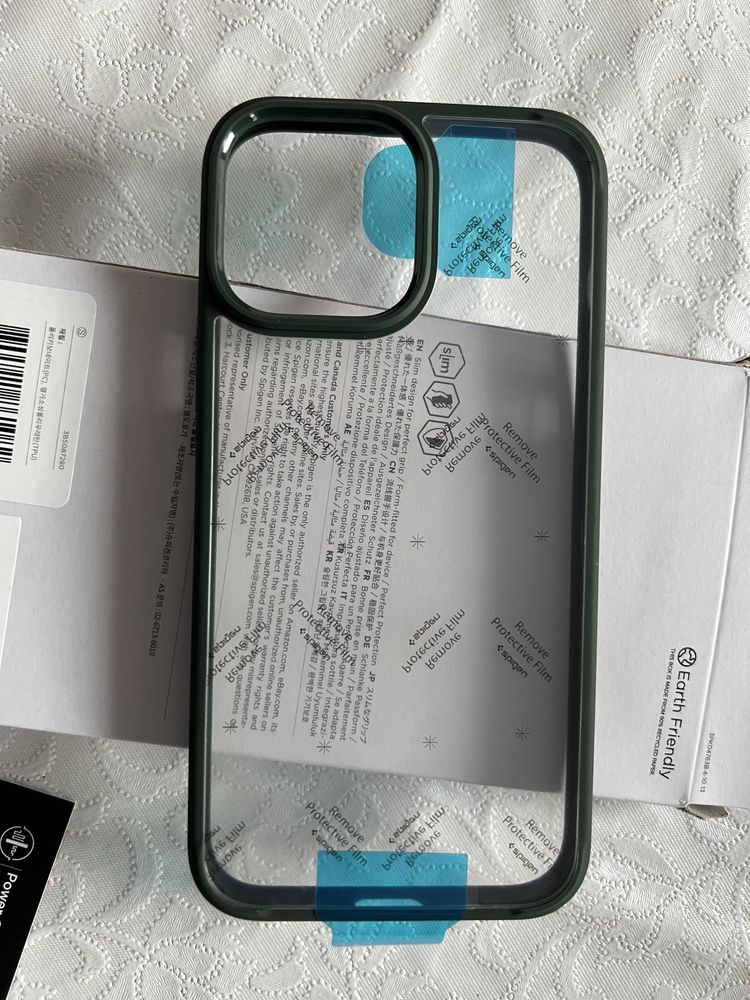 Etui iPhone Pro Max zielone.