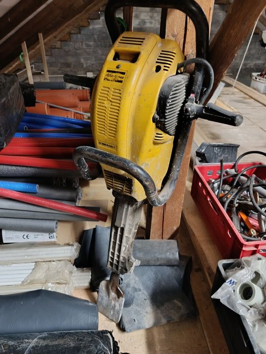 Młot do kucia atlas copco