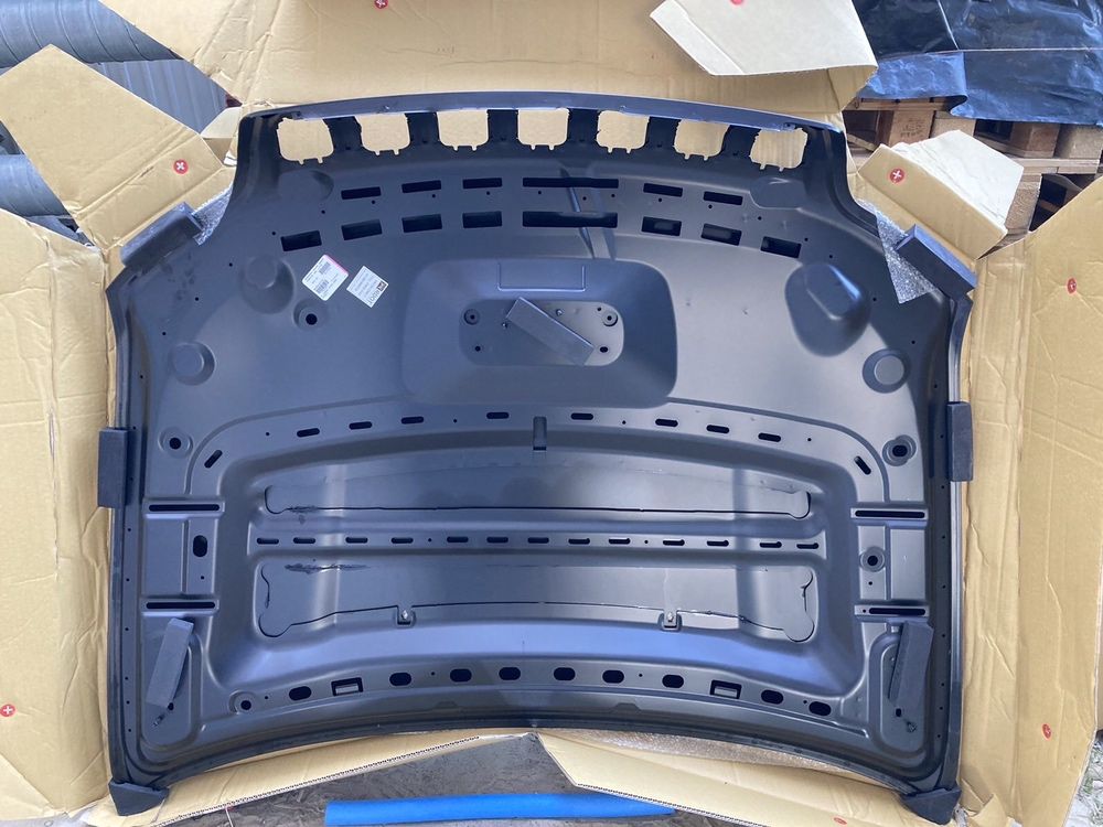 Капот железо Gordon 68290450AA Jeep  Cherokee 2019+  капот чероки
