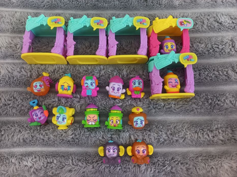 Іграшки Moji Pops фігурки