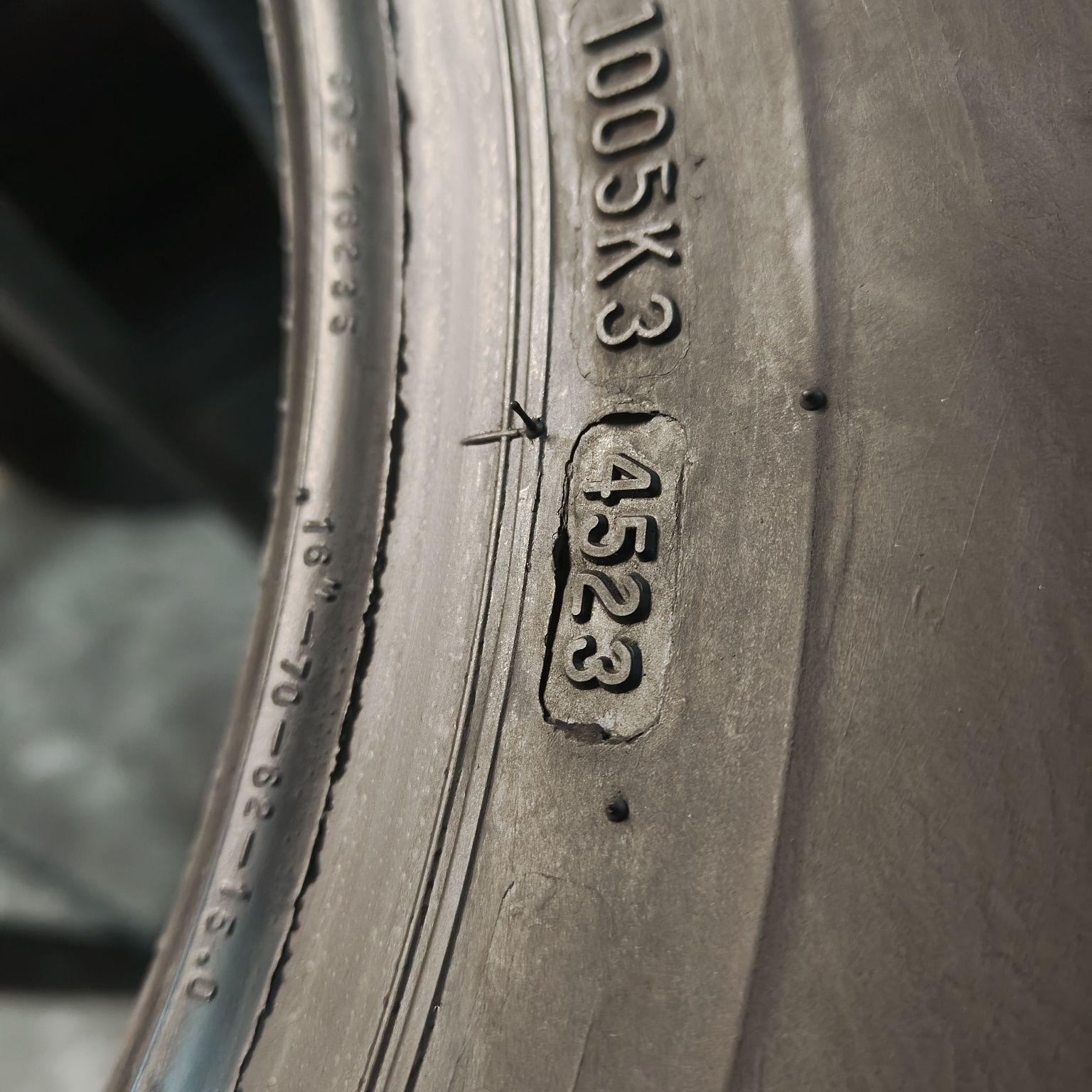 215/65/16 Sprzedam komplet opon letnich Bridgestone