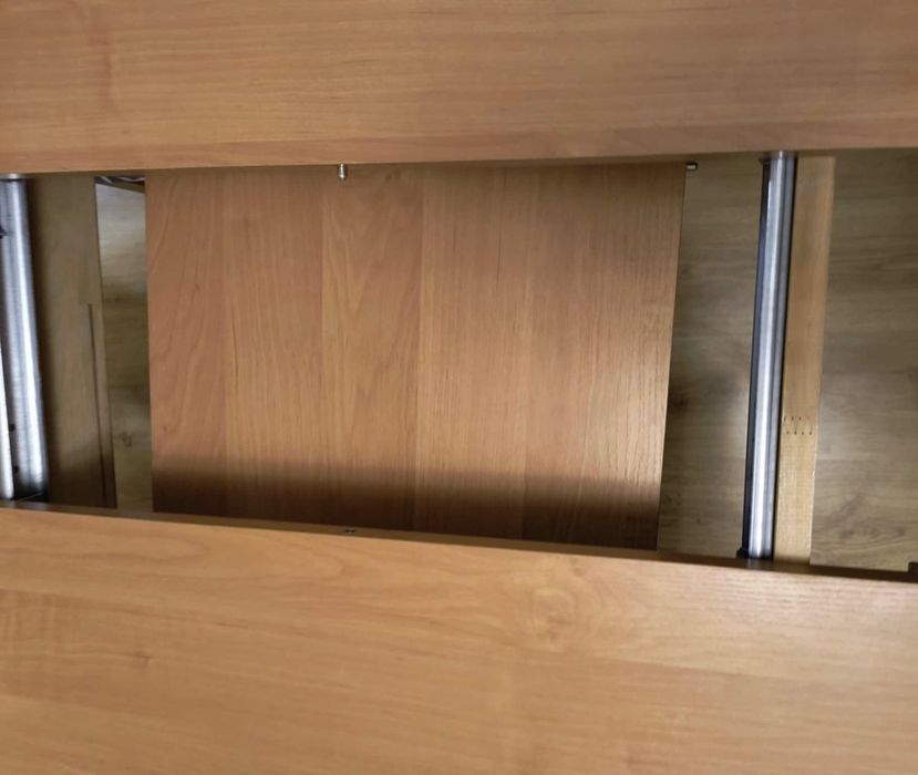 Stół plus 6 krzeseł