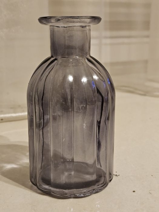 Szklany wazonik 20cm