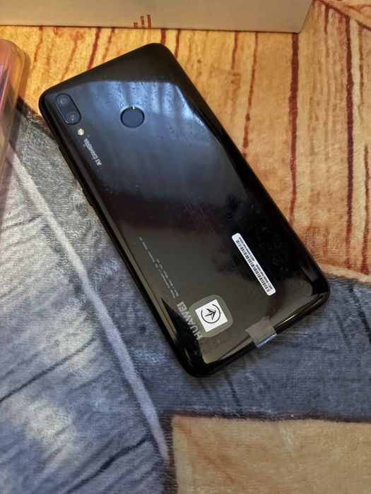 Huawei P smart 3/64gb jak nowy