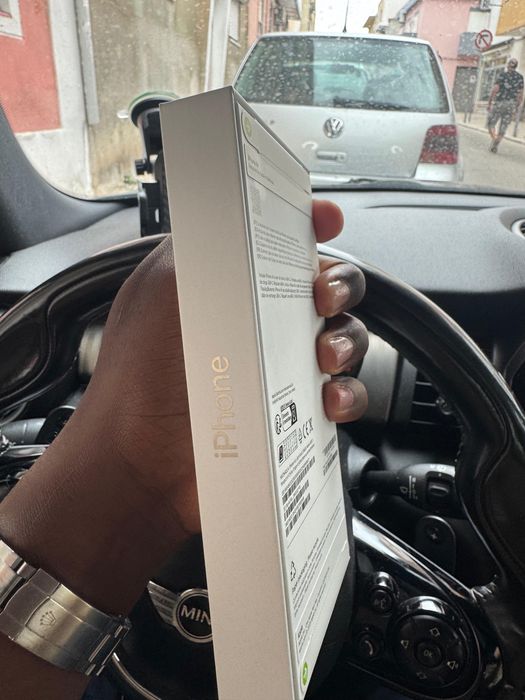 Iphone air Golden novo com fatura