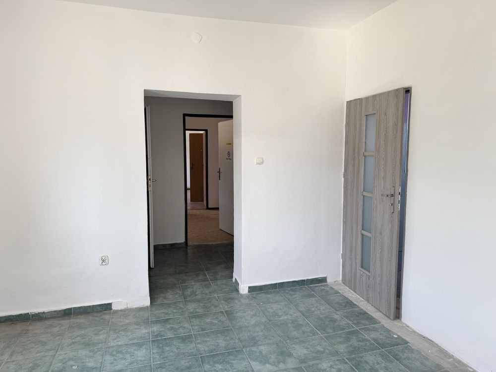 Wynajem hali 380 m2 Płock ul. Zglenickiego 46a