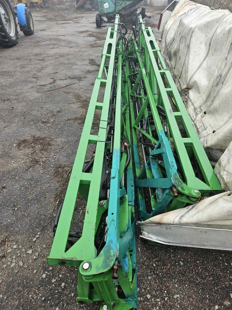 Оприскувач john deere M732