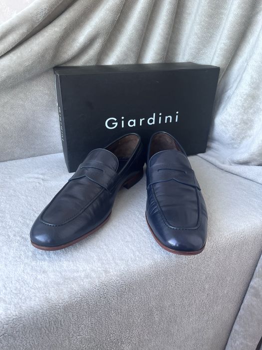 Лофери чоловічі, Giardini , 44р., повністю зі шкіри, темно  сині.