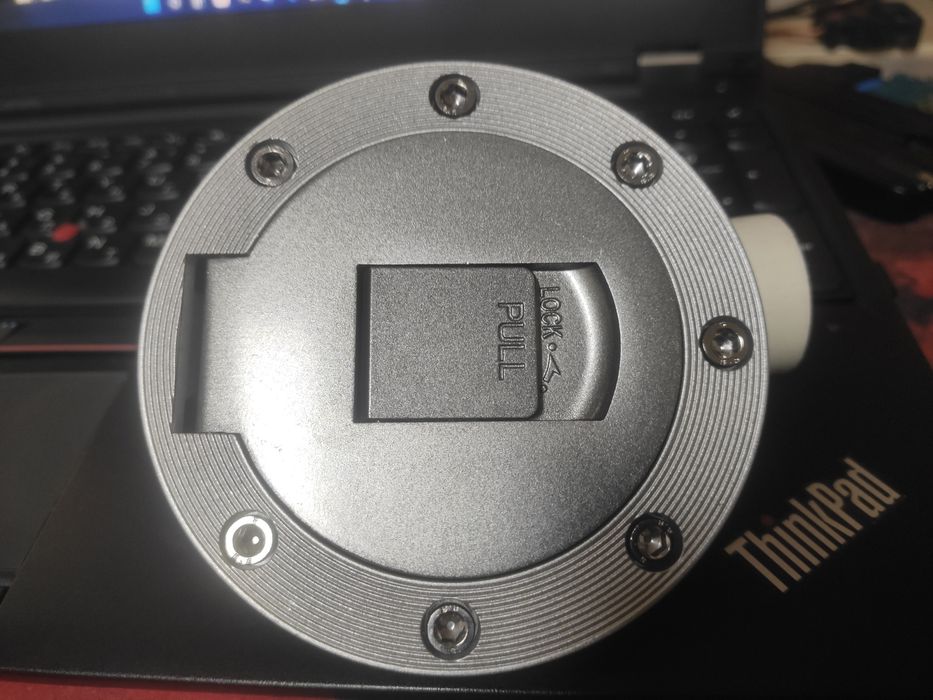 Крышка бака врезная