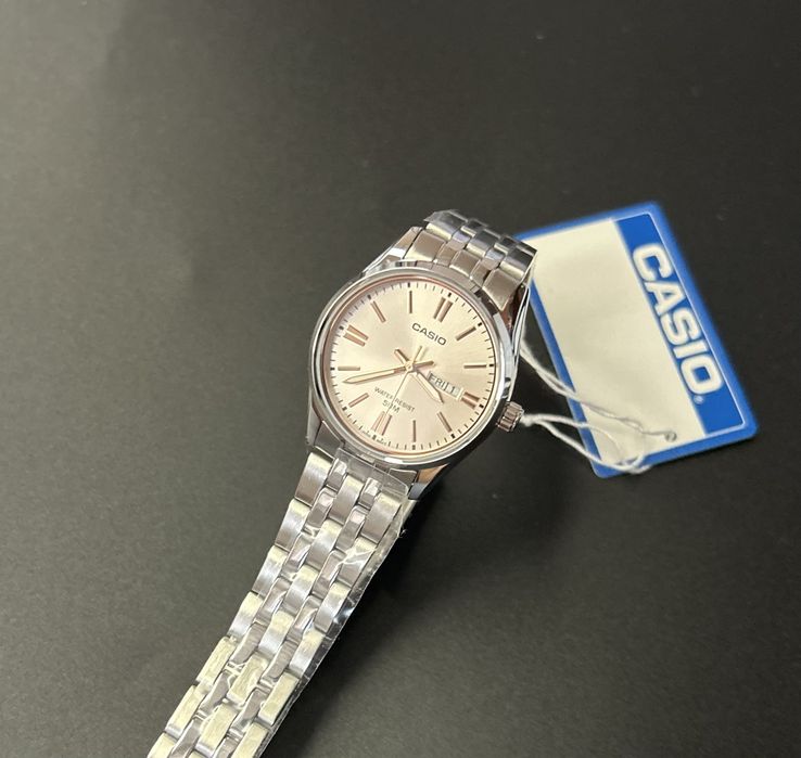 Годинник Casio LTP-1335D оригінальний, новий, повний комплект