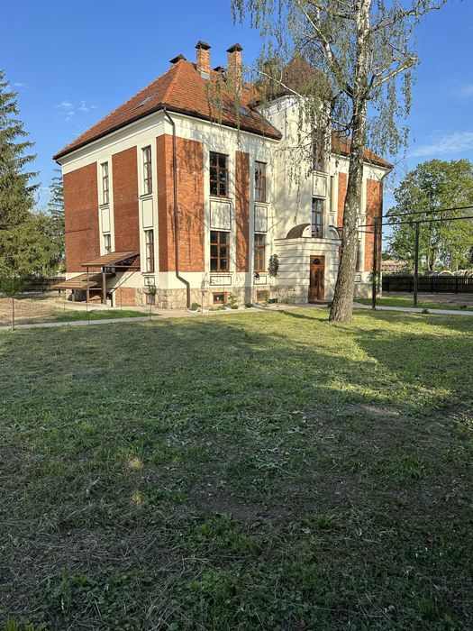 Продаж квартири в Австрійському будинку