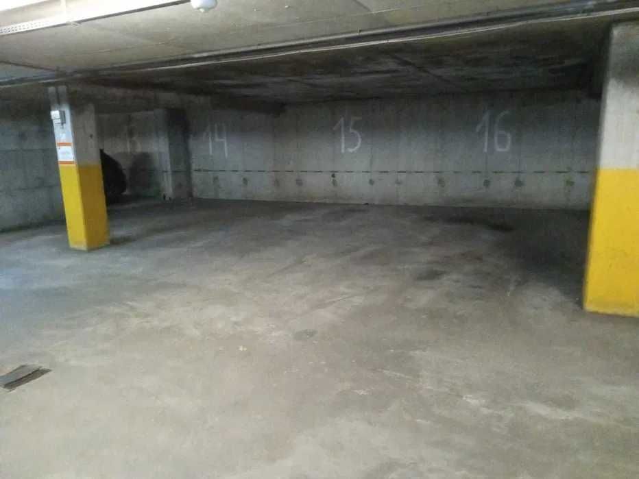 Miejsca garażowe, garaż podziemny - ilość hurtowa (min. 10sztuk)