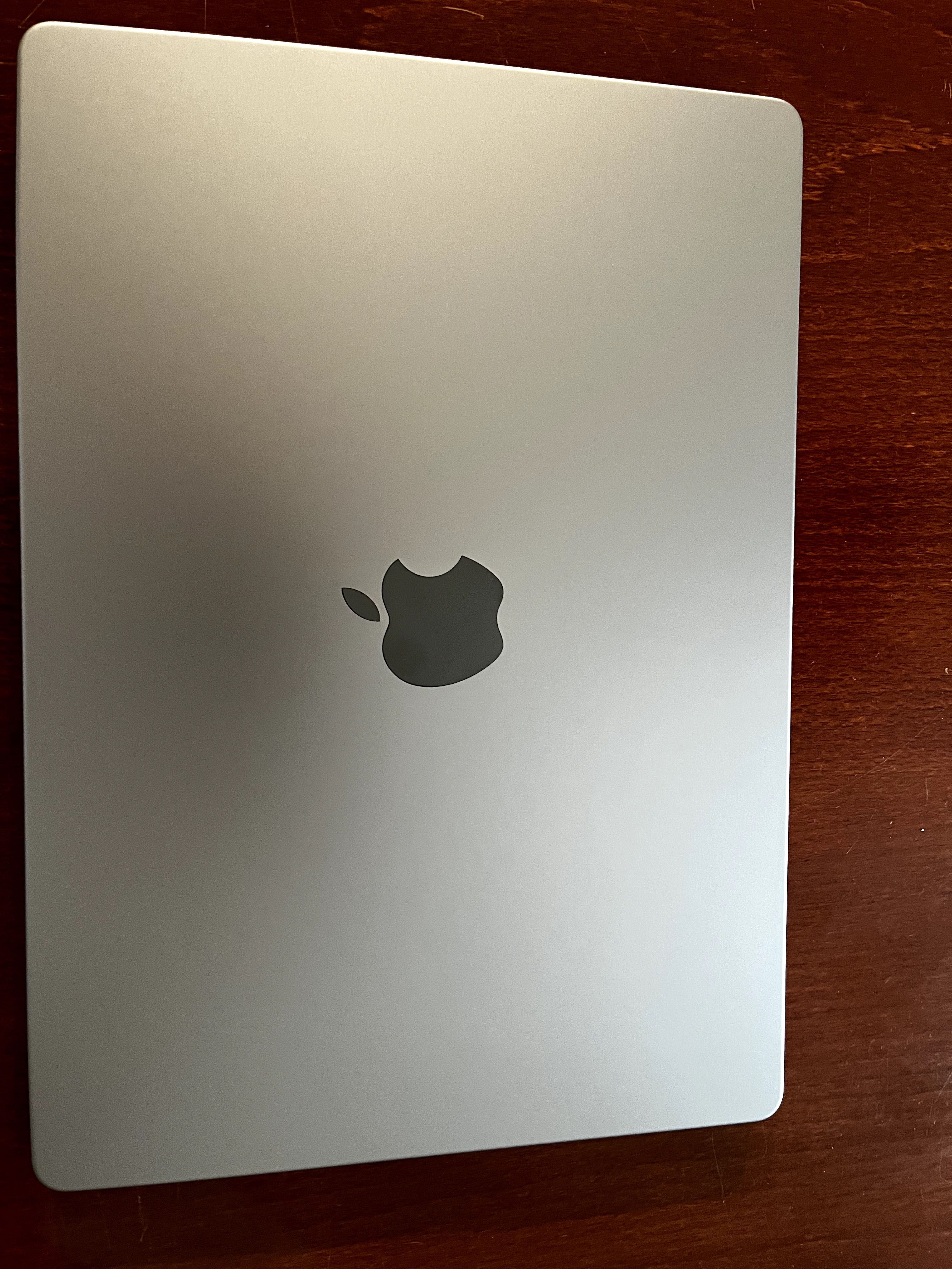 MacBook Pro m3 base