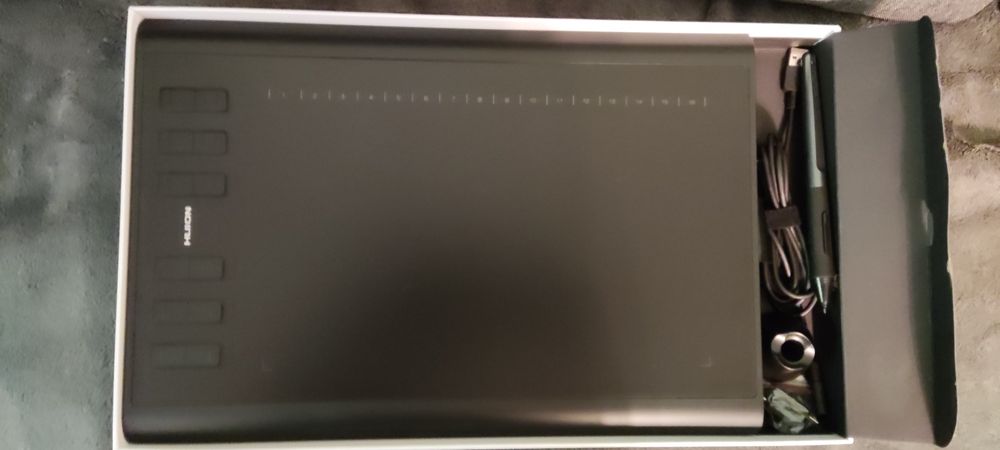 Huion H1060p stan idealny