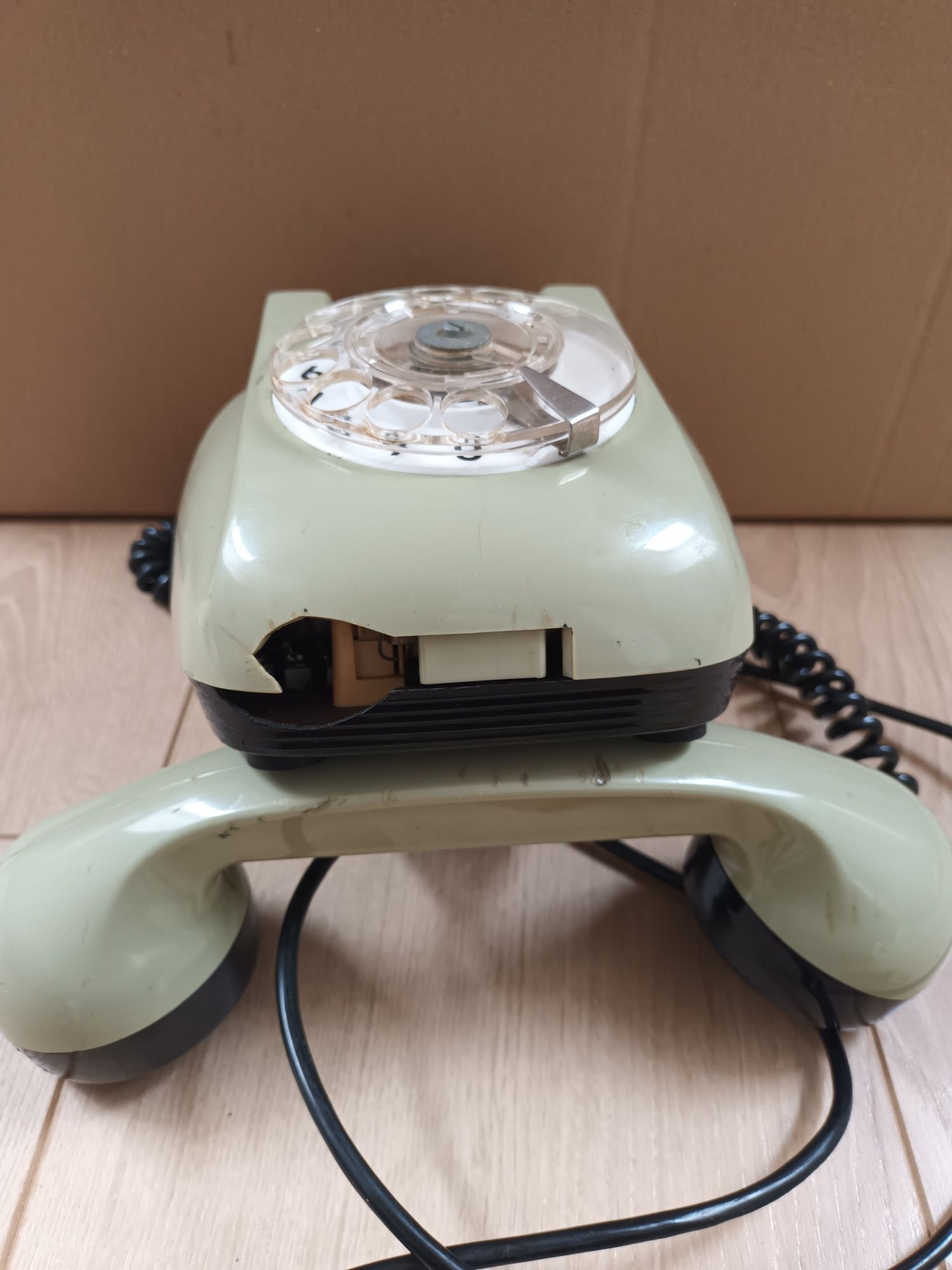 Telefon stacjonarny RWT CB-662 chyba 1973 rok