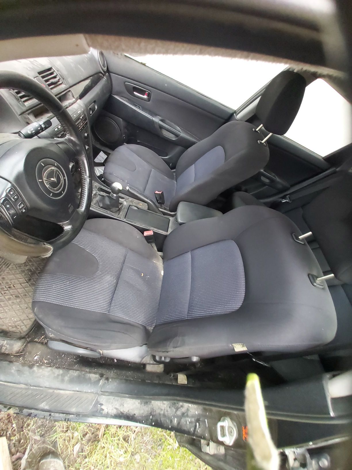 Maska zderzak kompletny przód mazda 3 części