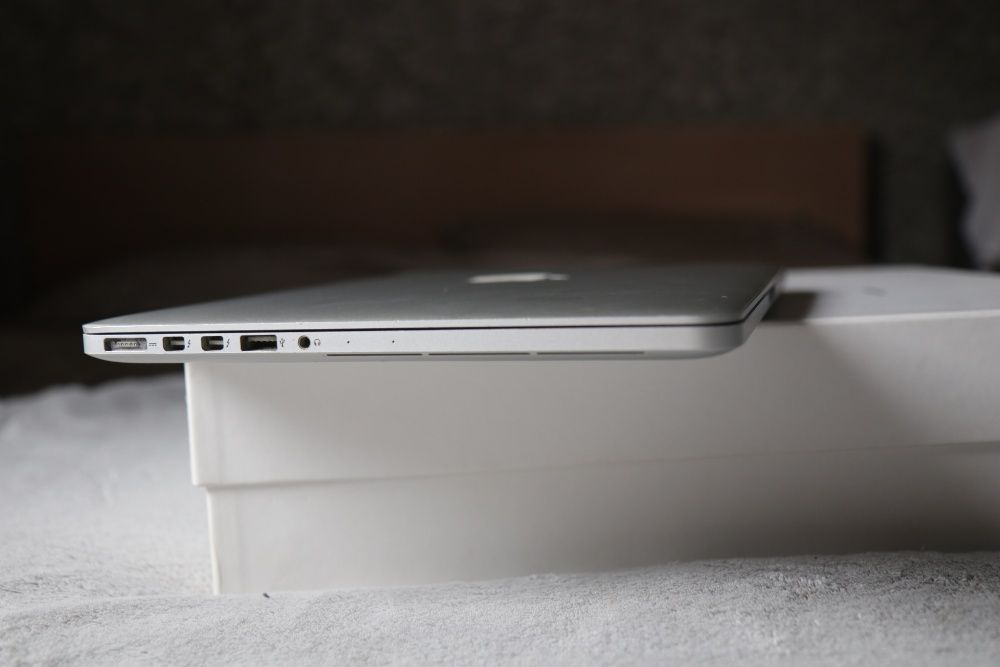 MacBook Pro A1502 i7/16GB/1TB SSD/3GHz 2014 FV GW
