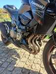 Kawasaki z800  bem estimada ... mota de dar umas voltas au fim de sema