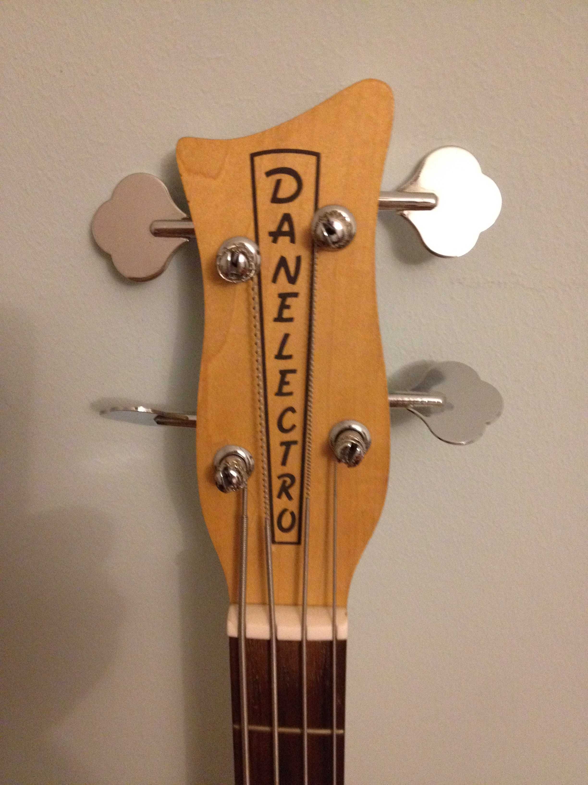 Baixo Danelectro Rumor Bass