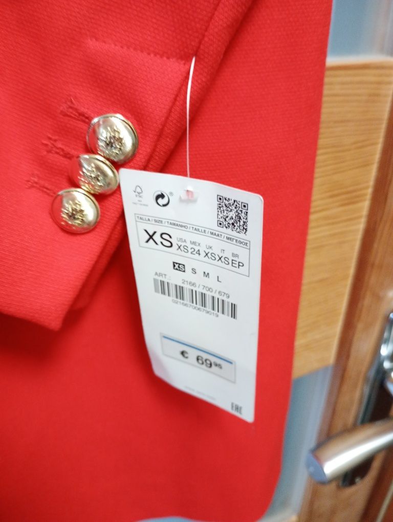 Śliczna dłuższa marynarka Zara xs nowa z metką