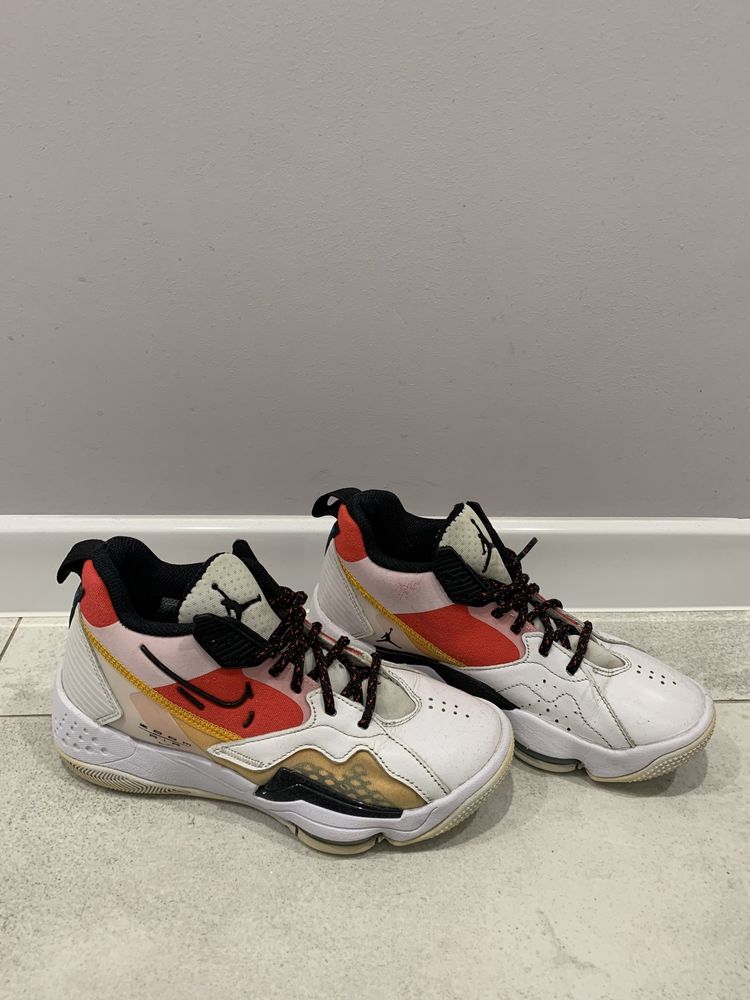 Jordan Zoom 92.