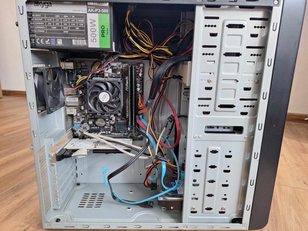 Komputer PC 8/250