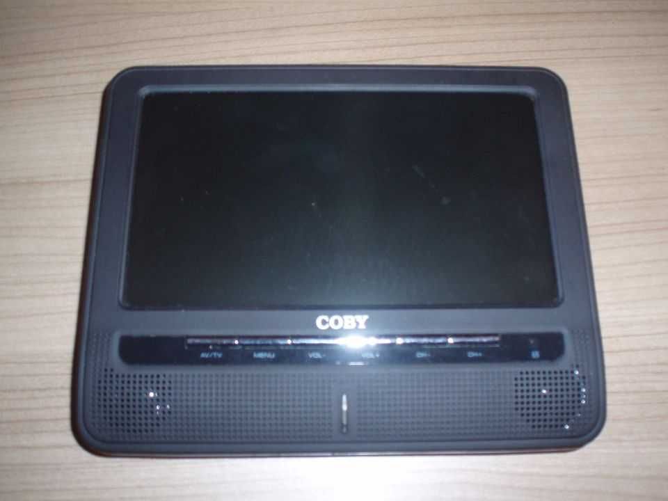 tv lcd widescreen tft portátil 7 coby