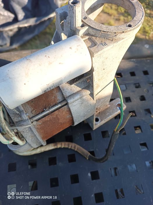 Silnik 230v kompresora 25l