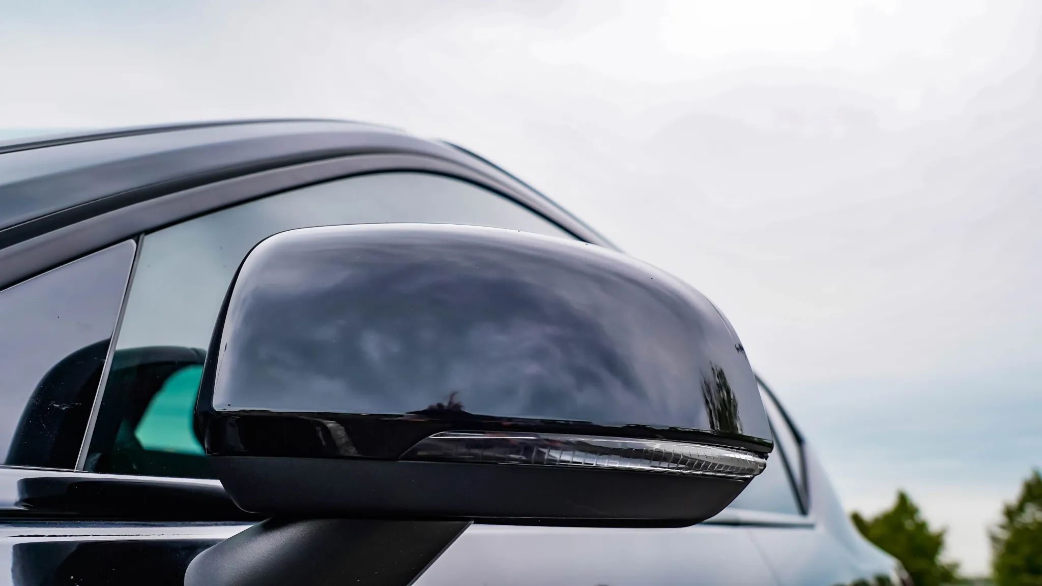 Volvo XC 40 XC40 Plus Dark, B5 247KM VAT 23%
