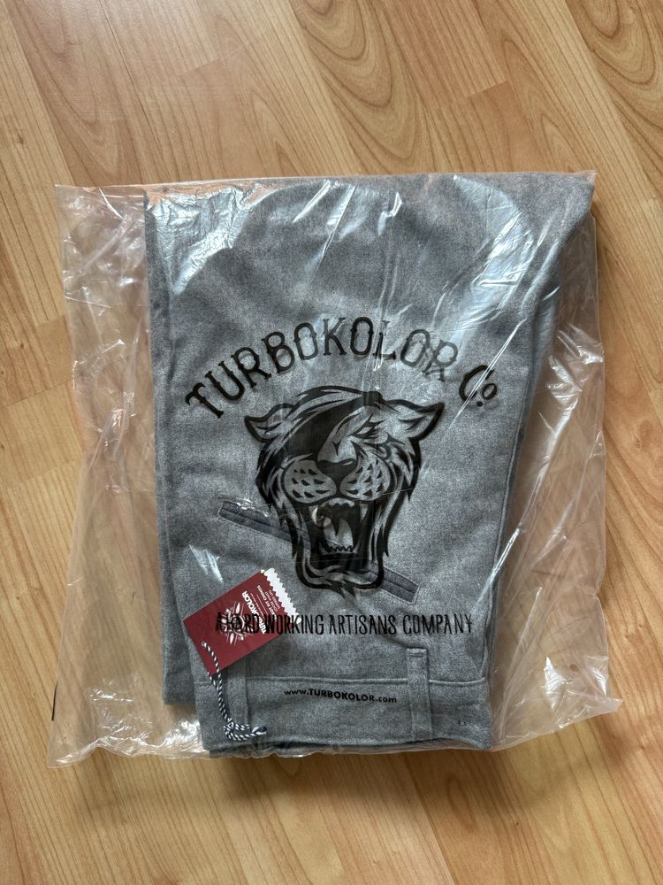 Spodnie Chinosy TURBOKOLOR