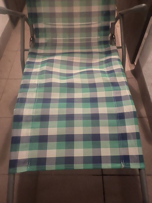 Leżak ogrodowy regulowany