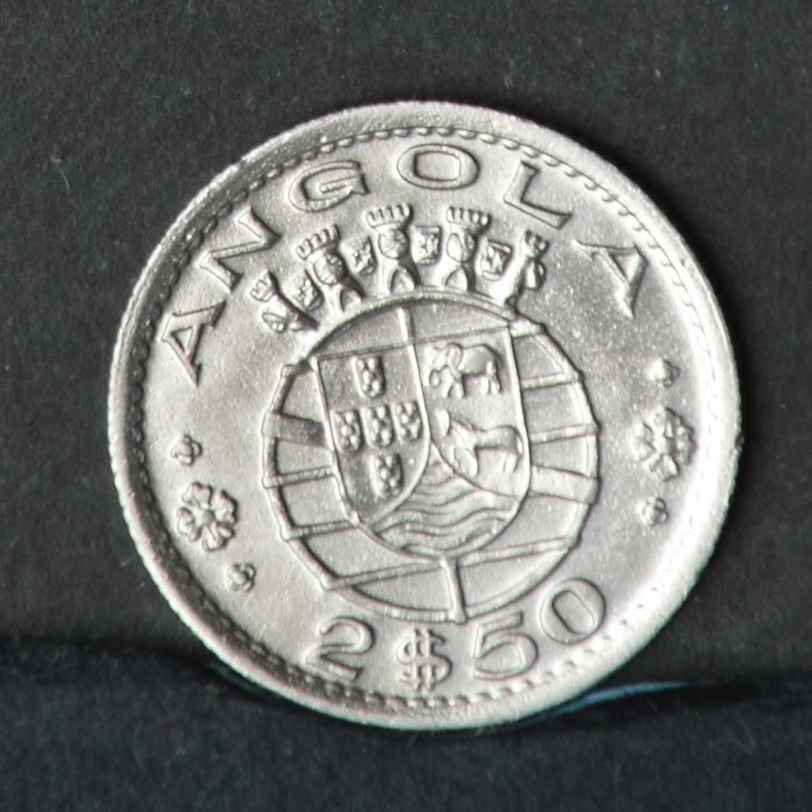 Angola 2,5 escudos 1956 - olx X10347
