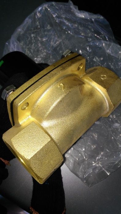 Электромагнитный клапан Danfoss 042U4088/042N0840/042U1042