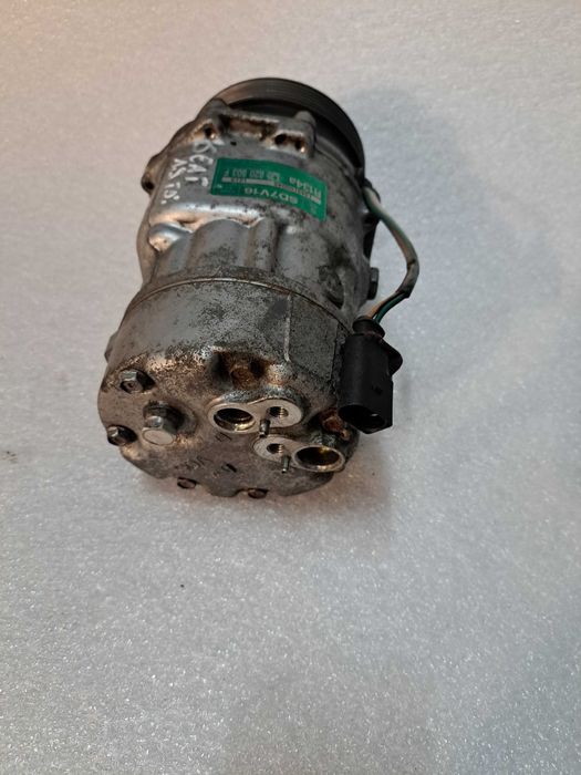 Sprężarka klimatyzacji Seat Leon  Audi A3 8L Golf IV 1.9tdi -803F