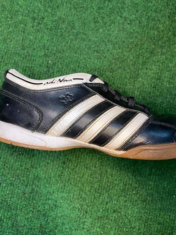 Buty piłkarskie halówki Adidas AdiNova Retro Vintage rozmiar 37 2/3