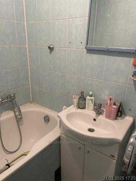 Оренда кімнати по вул. Демянська