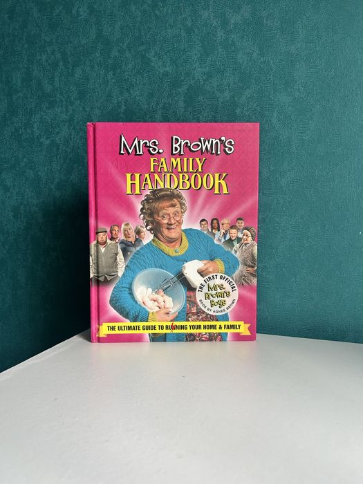 Книга англійською Mrs Brown’s Family Handbook