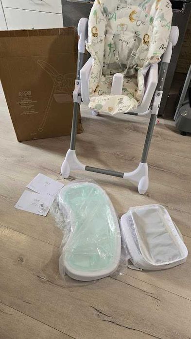 Mamas&Papas Snax Krzesełko Do Karmienia  zwierzątek max 15kg OPIS