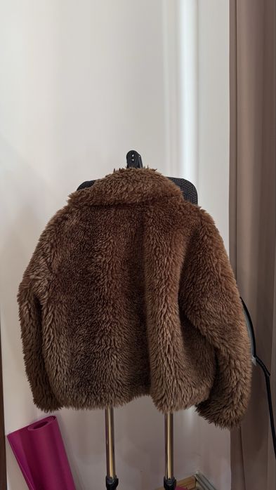 Шубка Stradivarius коротка шоколадна зимова