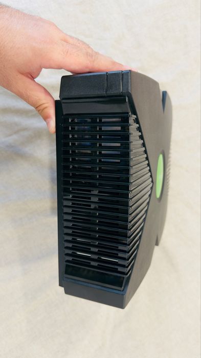 XBOX Clássica + comandos + Jogos (em ótimo estado)