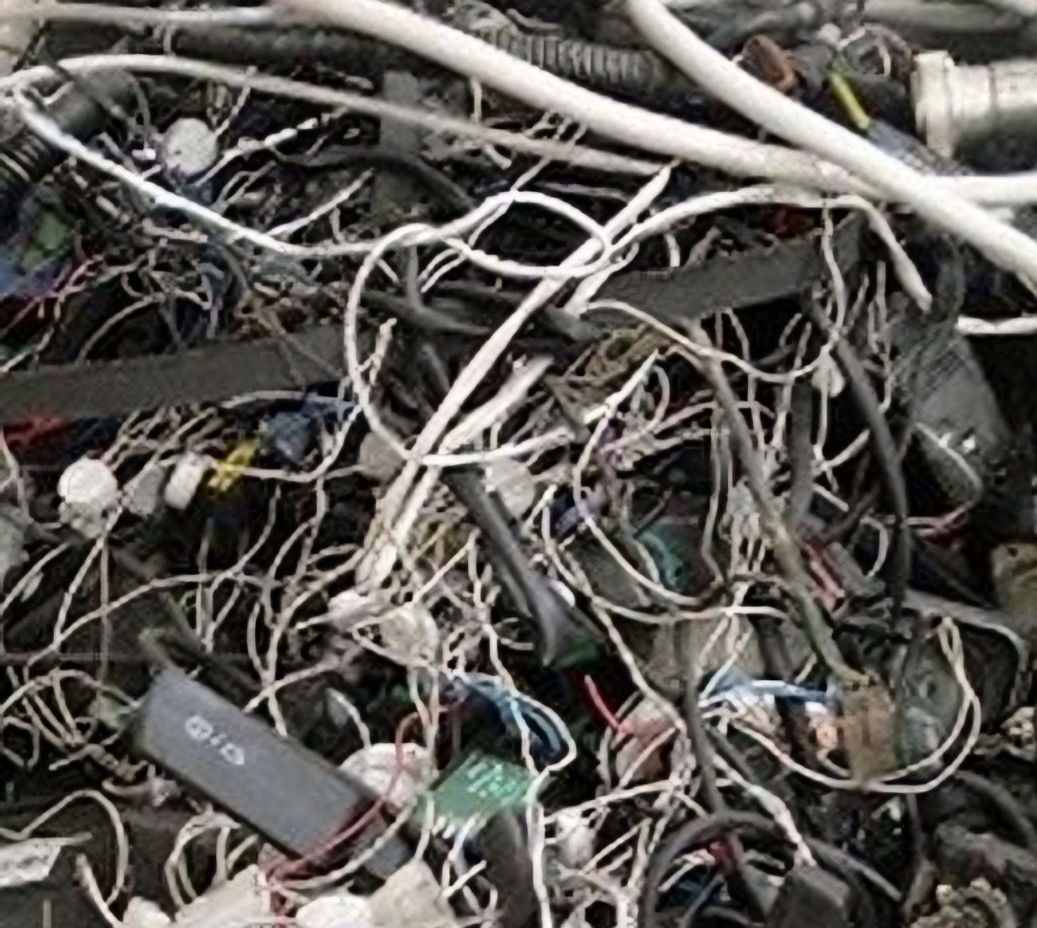 Recolho sucata e limpo garagem ou casa e trabalhos em pladur!