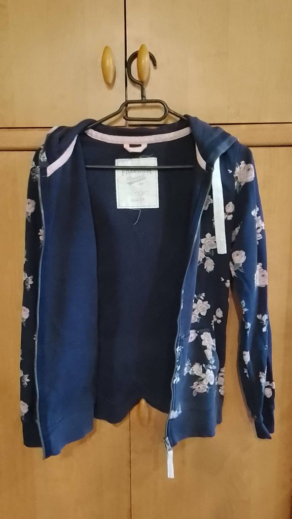 Bluza z zamkiem błyskawicznym