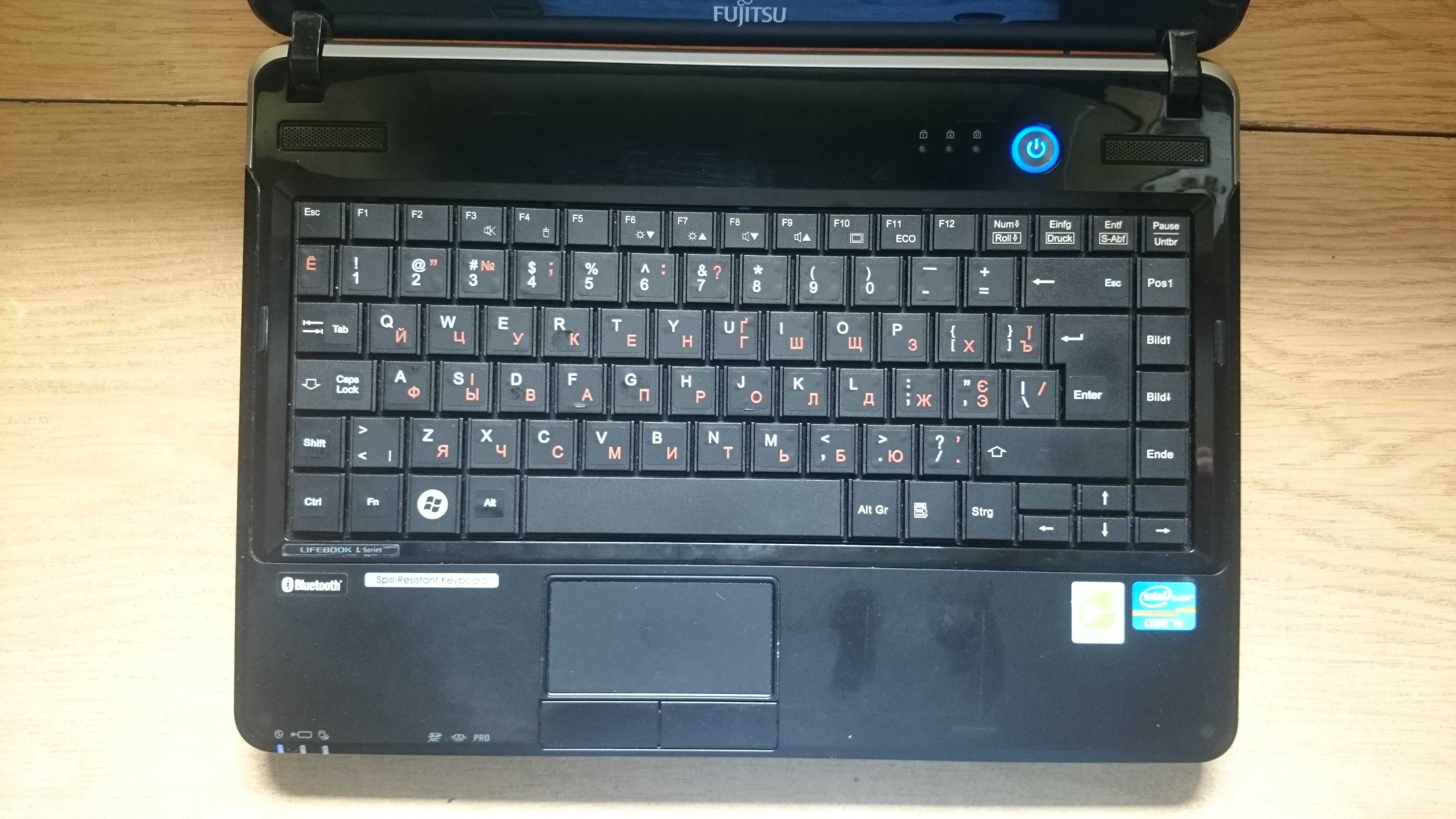 Fujitsu Lifebook LH531 (14"/320Гб/6Гб/i3)