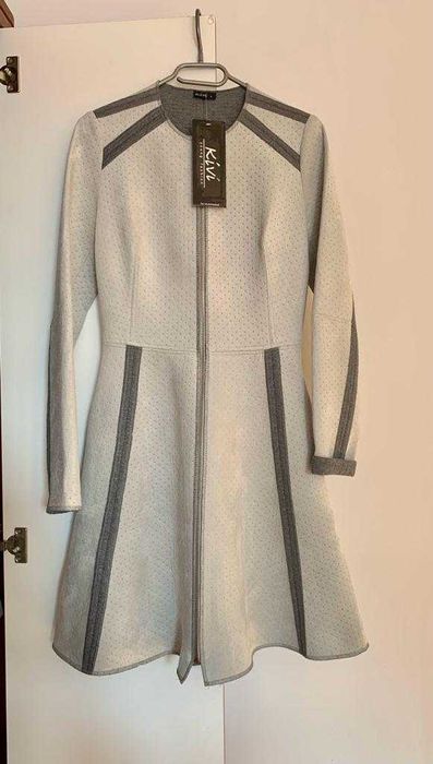 nowy płaszcz narzutka wdzianko S 36 firmy Blue Shadow wesele ślub