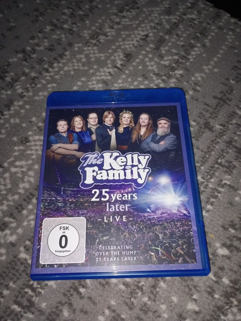 The Kelly Family "25 years later - live"