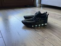 Sneakersy NEXT świecące LED, rozmiar 34,5