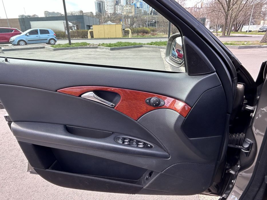 Продается Mercedes-Benz W211 E280 Пробег 98 000 км